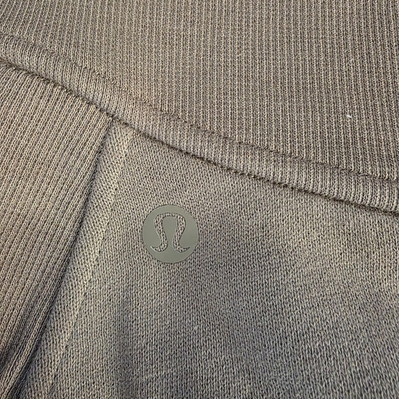 Lululemon Mauve Skirt - Picture 3 of 4